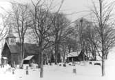 Älgarås kyrka, exteriör.
Vinterbild.
Mars 1945.