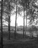 Nora, utsikt över södra delen av staden, med sjukhuset och vattentornet.