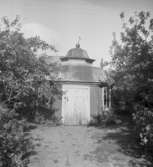 Lindesberg. Lusthuset på Kvarngatan 5, fd Linde museum.
17 september 1940.