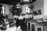 Gospelkören Seier från Mölndals vänort i Norge gästar Kållered, år 1984. Musik och sång i Kållereds kyrka.

För mer information om bilden se under tilläggsinformation.