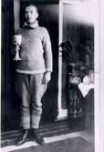 Conrad Sundbeck. Pokalen skänkt av bryggeriet Victoria 1923 som vandringspris i orientering. Han var medlem i F.G.I.S. och tog priset 1923-1925.