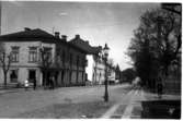 S:t Olofsgatan från korsningen med Trädgårdsgatan mot Ranten.