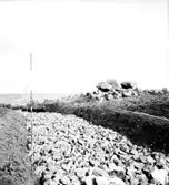 Kv. Lilla Björn, Wetterlinsgården, Hjelmarsrör gånggrift.