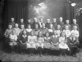Skolfoto. Skolklass. Fröken Rydbergs klass.