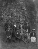 Grupp åtta personer.