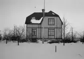 Bostadshus.
Lindbergs villa.