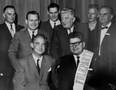 Folkpartidelegationen på Växjökonferensen, sittande från vänster Sven Wedén folkpartiledare efter Ohlin.