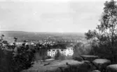 Utsikt från berget över sanatoriet och Falköping.