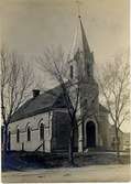 Exteriör av Johanniskyrkan som byggdes 1902 av Metodist-församlingen. Från början var den utvändigt av trä men blev senare reverterad. År 1966 överlämnades den till Alliansförsamlingen.