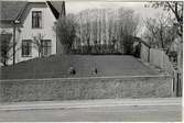 Kv. Sidensvansen. Ängshögens norra gånggrift. Torstenssonsgatan 38.