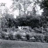 Kv. S:t Botvid, Botvids kulle belägen mellan Botvidsgatan 37 och Eriksgatan 19. Bronsåldershög.