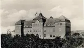 Kv. Verdandi, Samskolan. Läroverket. Samrealskolan, då den var nyss färdig 1911.