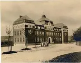 Läroverket, sedermera Kyrkerörsskolan.