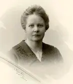 Helena Ljung, flickskollärarinna.