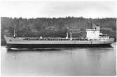 Tankfartyget NORDIC BREEZE på provtur från Finnboda varv 1977