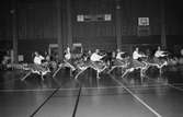 Kållereds Gymnastikförening har uppvisning i Ekenhallen i Kållered, år 1984. 