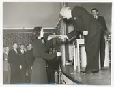 Amatörtävling, Folkets Park.
Prisutdelare är chefredaktör Adolf Malmborg, Östra Småland.