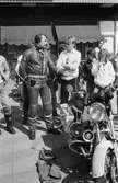 Kållereds Motorklubb visar upp motorcyklar i Kållereds centrum, år 1984. 