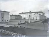 Kalmar högre allmänna läroverk, senare Stagneliusskolan, på invigningsdagen 19 augusti 1933.