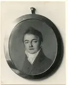 Trägårdh, Samuel
Lagman
Född 1782.
Död 1842.
Miniatyr, tillhörig fröken Sandberg, Kalmar.
Lagman T. bebodde Kråkerum i Mönsterås sn.