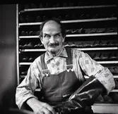 Skomakare Harry Jonsson.