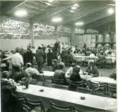 AB Papyrus. Fabriksvisning för de anställdas anhöriga 10/10 1970.