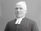 Mansporträtt. Kyrkoherde Carlsson.