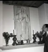 Bilden togs vid tillfället för överlämnandet av en tavla i Föra Kyrka den 30/10 1958.