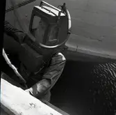 Dykaren Gerlofsson arbetar.