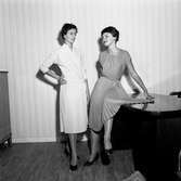 Backfisch. Kerstin Pettersson.
16 september 1955.