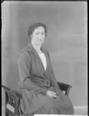 Beställare: Fröken Agda Ljungkvist, Kyrkogatan 19.