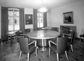 Bildsvit från Karlstads Sparbanks om- och nybyggda lokaler som invigdes år 1936.