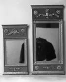 Möbler och övriga inredningsartiklar från olika stilar och epoker.