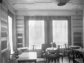 Bildserie tagen hos Hugo Nilssons konditori på Tingvallagatan 3 år 1931.