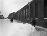 KMV:s snösväng har en tuff uppgift framför sig på denna bild från mitten av 1930-talet.