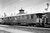 Personvagn från NKlJ vid Östra station i mitten av 1940-talet.