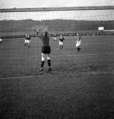Bildsvit från matchen Degerfors IF mot IK Brage säsongen 1938-39 i Allsvenskan. Matchen slutade med seger för Brage, 1-2.
