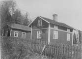 Bohlins gård, Hybo.
Nerbrunnen pingsten 1942