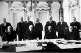 Bild från unionsförhandlingarna 1905. Detta var enda gången båda delegationerna befann sig på samma sida om bordet innan förhandlingarna avslutades med lyckat resultat.