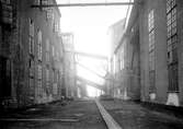 Fabriksgatan på en bild från 1920, tagen inne på Skoghallsverken.