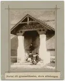 Vänersborg. Elfsborgs läns Dövstumskola, senare Vänerskolan. Portal till gymnastiksalen. Stora avdelningen, externatet.