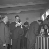 Gävleutställningen 1946
arrangerades 21 juni - 4 augusti. En utställning med anledning av Gävle stads 500-årsjubileum. På 350.000 kv.m. visade 530 utställare sina produkter. Utställningen besöktes av ca 760.000 personer.

Pressmän

