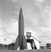 Gävleutställningen 1946
arrangerades 21 juni - 4 augusti. En utställning med anledning av Gävle stads 500-årsjubileum. På 350.000 kv.m. visade 530 utställare sina produkter. Utställningen besöktes av ca 760.000 personer.

Civilförsvaret
