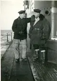 Gåva av Kenneth Larsson, son till Gösta Larsson. Fotografier från Gösta Larssons tjänstgöring i flottan. Fotografier från 1937 - 1954.
Ubåten Valen 1940