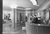 Grand Central Hotell, Gävle. Hotell-entrén. Den 29 juli 1947