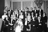 Wille Norlén. Bröllopsgrupp taget på Centralhotellet. Den 18 April 1942
