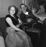 Ahlgrens Tekniska Fabrik AB, 70 årsjubileum.  Middag och medaljutdelning på Central Hotellet. 8 juni 1956.
