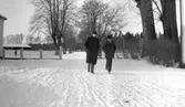 Vinter i Tolvfors Bruk. Tidsomfånget är 1900 - 1940