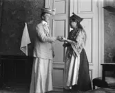 Utklädda personer. Ev. Torsåkertrakten.