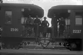 Järnvägsvagn med ryska krigsfångar och sårade för hemtransport. Foto 1917.